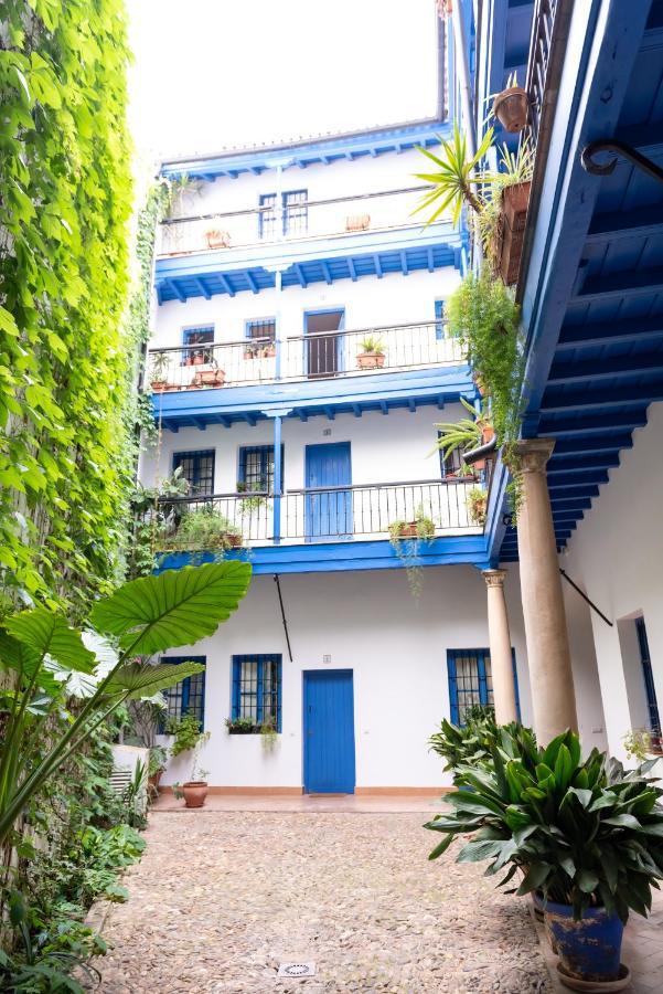 Tourist House Santa Cruz Apartment Sevilla Bagian luar foto