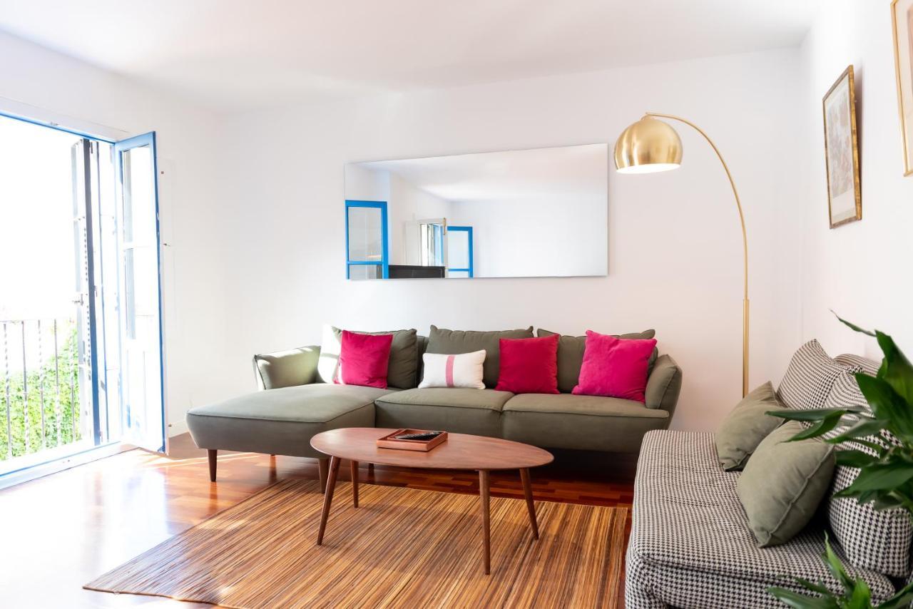 Tourist House Santa Cruz Apartment Sevilla Bagian luar foto