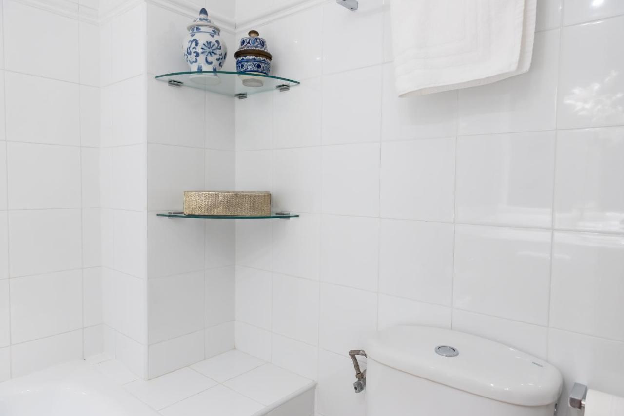 Tourist House Santa Cruz Apartment Sevilla Bagian luar foto